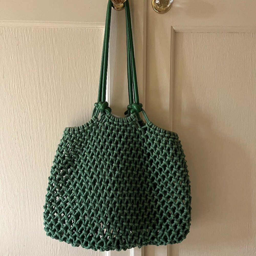 Clare V. Sandy Beach Bag in Green